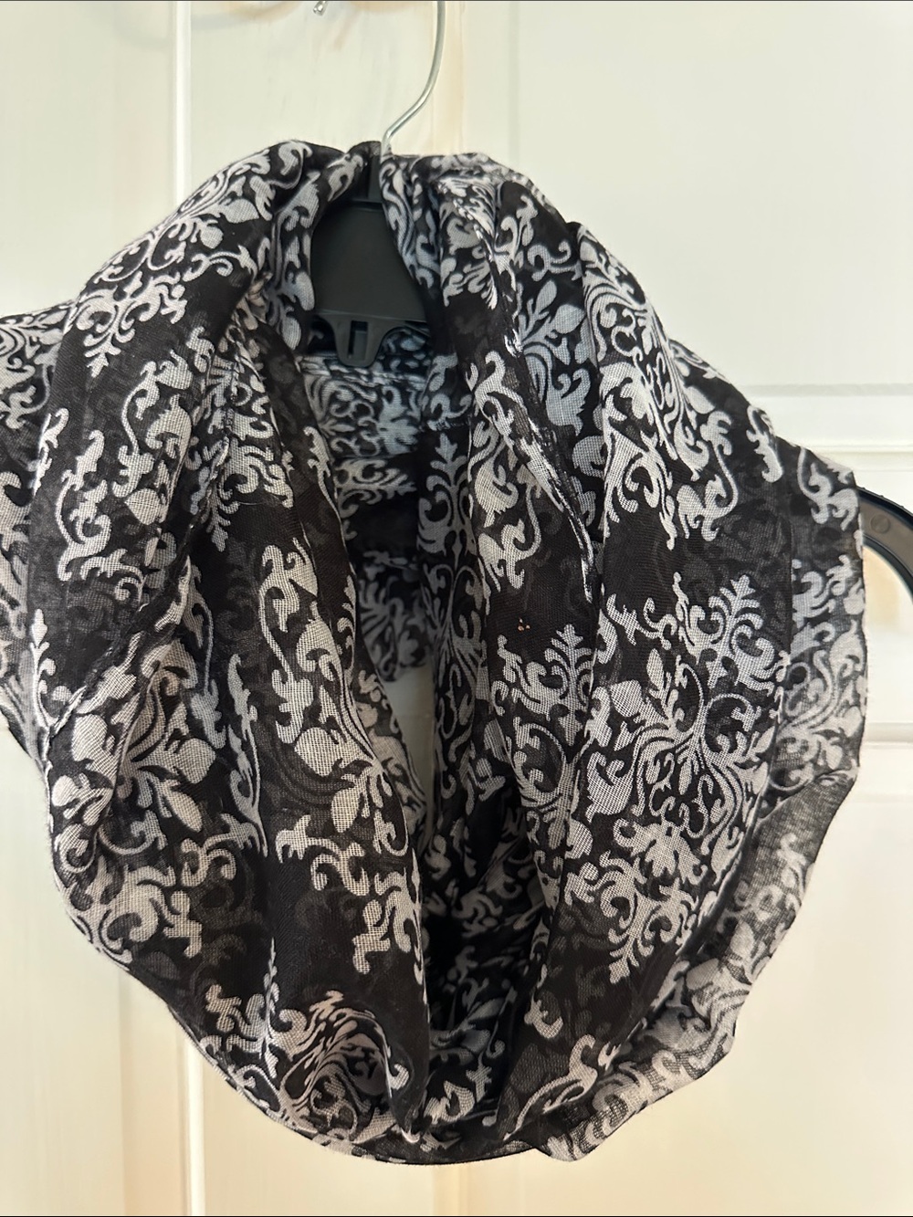 Infinity scarf